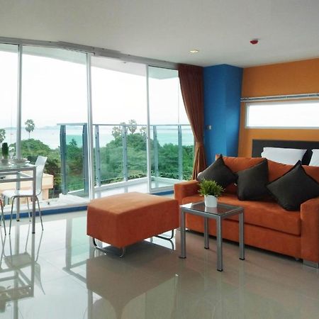 La Casa Hotel Pattaya Room photo